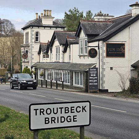 The Sun Inn Troutbeck Bridge Exterior foto